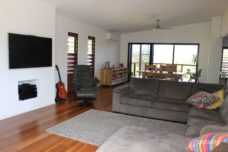 Property photo of 11 Amarula Place Cannonvale QLD 4802