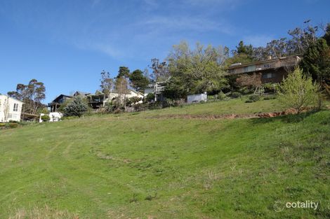 9 Rebecca Dr, Bright, VIC 3741