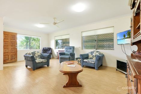 Property photo of 2 Dahlia Close Mooroobool QLD 4870
