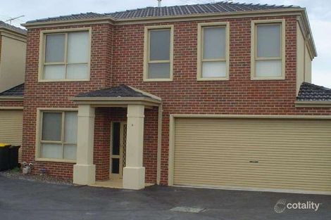 Property photo of 2/11 Trickey Avenue Sydenham VIC 3037