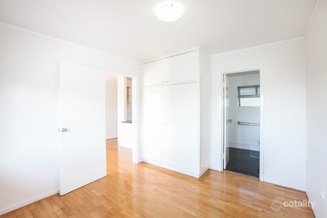 Property photo of 9/76 Gladstone Road Highgate Hill QLD 4101