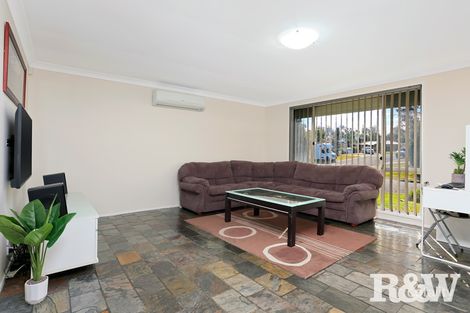 Property photo of 11 Verdi Glen St Clair NSW 2759
