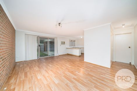 Property photo of 7/7 Narrung Street Wagga Wagga NSW 2650