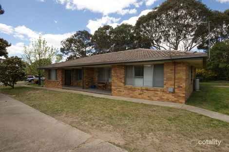 2/12 Kuranda Ave, Armidale, NSW 2350