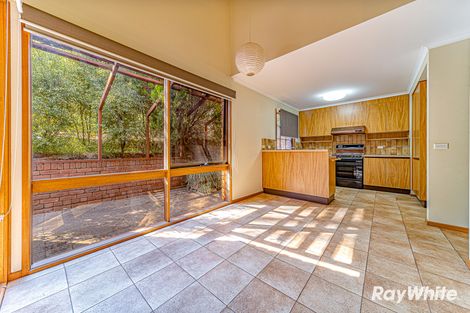 Property photo of 16 Hewitt Avenue Kennington VIC 3550