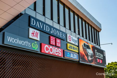 Property photo of 4 Railway Parade North Glen Waverley VIC 3150