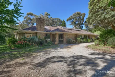 9 Victoria St, Wandin North, VIC 3139
