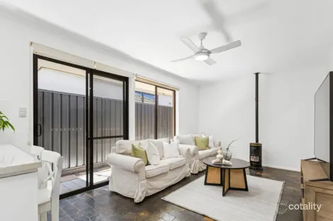 Property photo of 36 Sun Crescent Happy Valley SA 5159