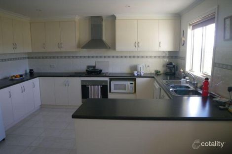 Property photo of 5 Olsen Close Laura SA 5480