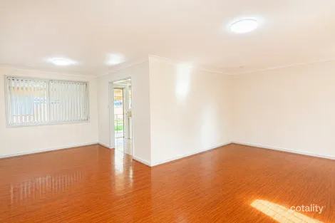Property photo of 4 Cayley Place Cabramatta West NSW 2166