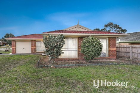 Property photo of 65 Kendall Drive Narre Warren VIC 3805