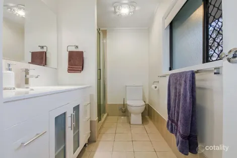 Property photo of 30 Wentworth Court Karalee QLD 4306