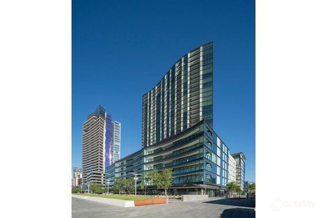 103/8 Waterside Pl, Docklands, VIC 3008