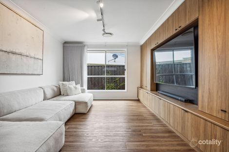 Property photo of 24 Mewburn Drive Goulburn NSW 2580