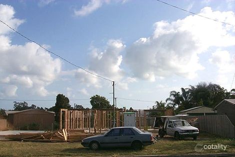 Property photo of 5 Cliveden Avenue Point Vernon QLD 4655