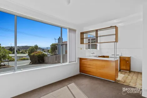 Property photo of 1/85 Box Hill Road Claremont TAS 7011