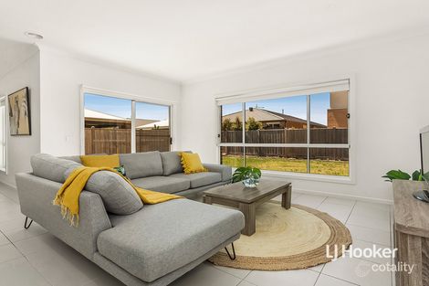 Property photo of 63 Waves Drive Point Cook VIC 3030