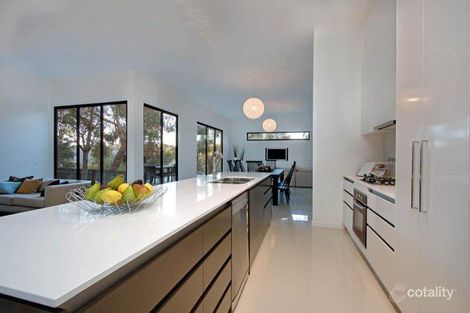 Property photo of 98 Old Warrandyte Road Ringwood North VIC 3134
