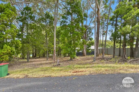 10 Callistemon St, Russell Island, QLD 4184