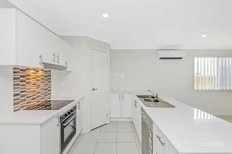 28 Harvard St, Pimpama, QLD 4209