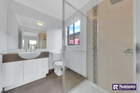 Property photo of 18 Dylan Street Tarneit VIC 3029