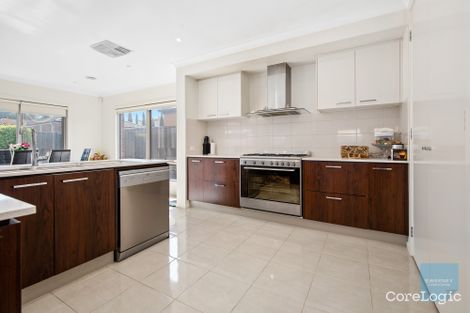 Property photo of 27 Aria Boulevard Fraser Rise VIC 3336