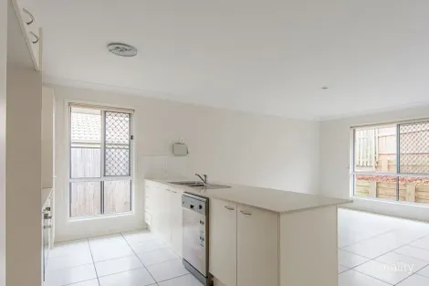 Property photo of 48 Navickas Circuit Redbank Plains QLD 4301