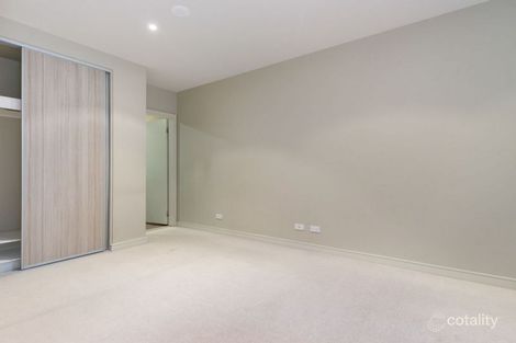 Property photo of 512/228 A'Beckett Street Melbourne VIC 3000