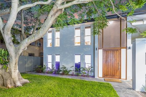 55 Scarborough Rd, Redcliffe, QLD 4020