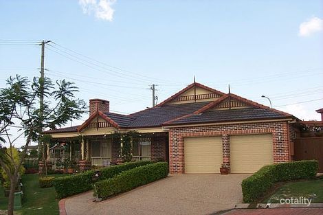 Property photo of 11 Ehlers Close Carindale QLD 4152