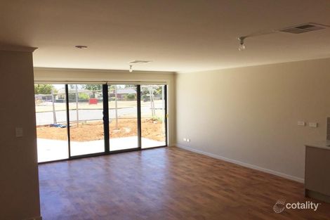 Property photo of 4/3 Campbell Road Elizabeth Downs SA 5113