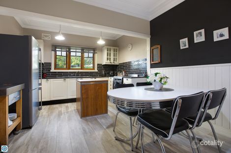 Property photo of 29 Stafford Road Mount Kembla NSW 2526