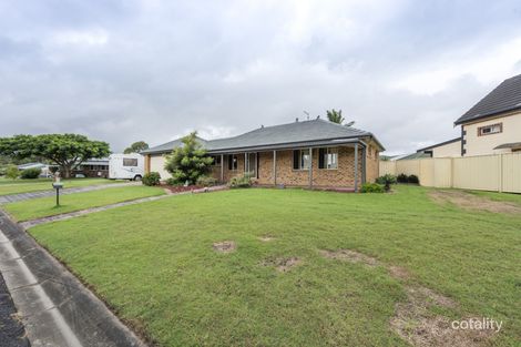 Property photo of 13 Admiralty Court Yamba NSW 2464