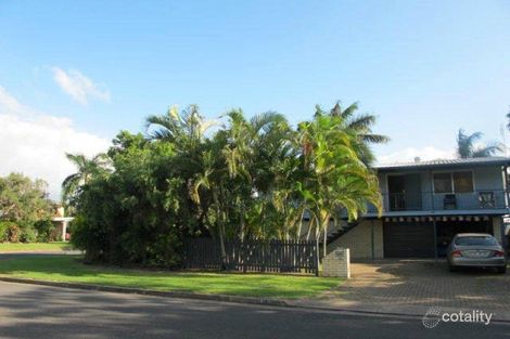 29 Barrett St, Norman Gardens, QLD 4701