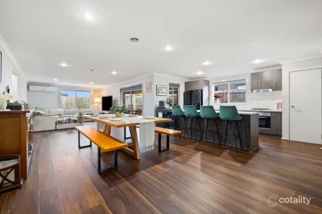 Property photo of 18 Duval Drive Maddingley VIC 3340