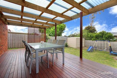 Property photo of 147 Eighth Avenue Rosebud VIC 3939