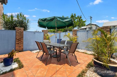 Property photo of 1/43 Berrima Street Wynnum QLD 4178