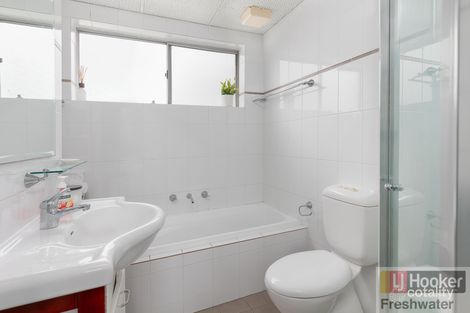 Property photo of 2/15 Ocean View Road Freshwater NSW 2096
