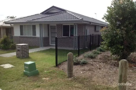 Property photo of 80 Beaumont Drive Pimpama QLD 4209