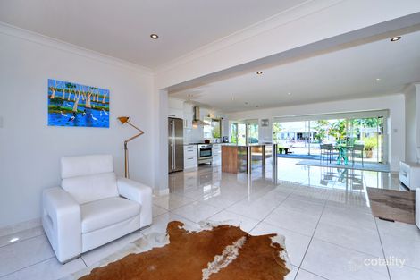 52 Poinciana Bvd, Broadbeach Waters, QLD 4218