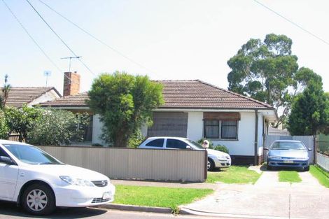 6 Rowan St, Glenroy, VIC 3046