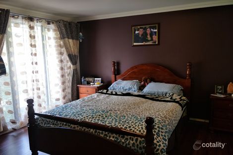 Property photo of 28 Viaduct Parade Truganina VIC 3029