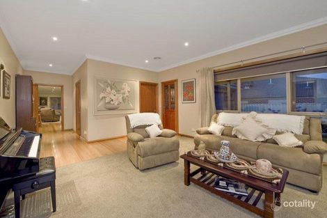 Property photo of 16 Garden Close Elliminyt VIC 3250