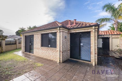 Property photo of 1/1 Escot Road Innaloo WA 6018
