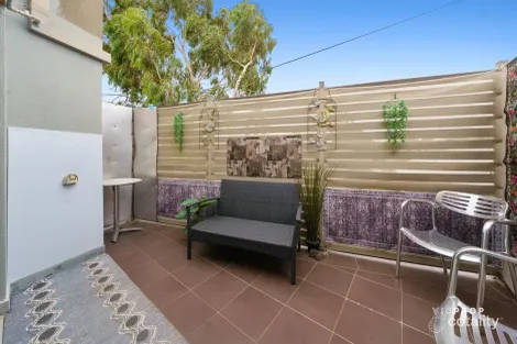 Property photo of 8/42 Nolan Avenue Brooklyn VIC 3012