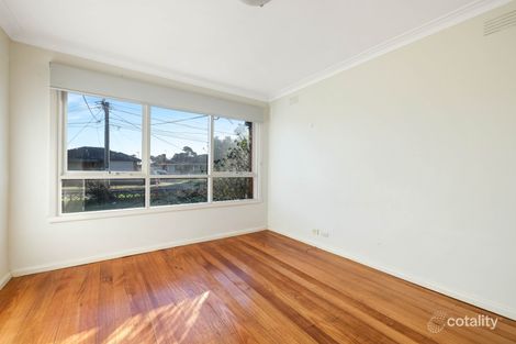 Property photo of 2 Langham Street Avondale Heights VIC 3034
