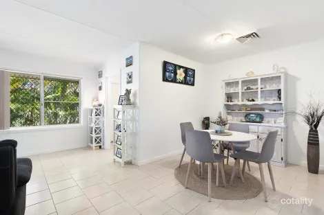 Property photo of 23 Turner Way Bulgarra WA 6714