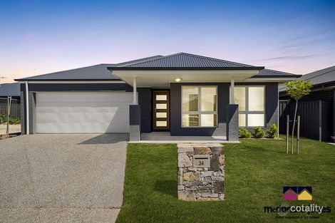 Property photo of 34 Goiser Loop Googong NSW 2620