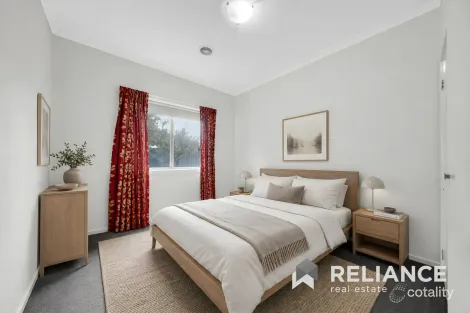 Property photo of 12 Watagan Street Tarneit VIC 3029