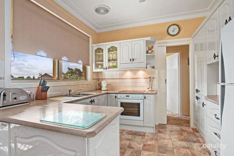 Property photo of 9 Somers Close Metford NSW 2323